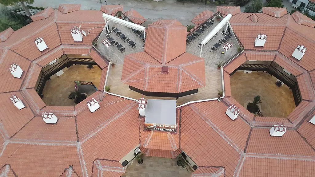 Hanzara Hotel Akyaka